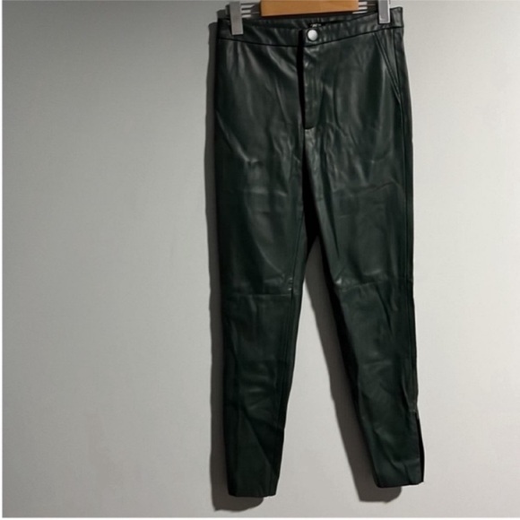 Zara | Skinny Green Leather Pants - Picture 3 of 6